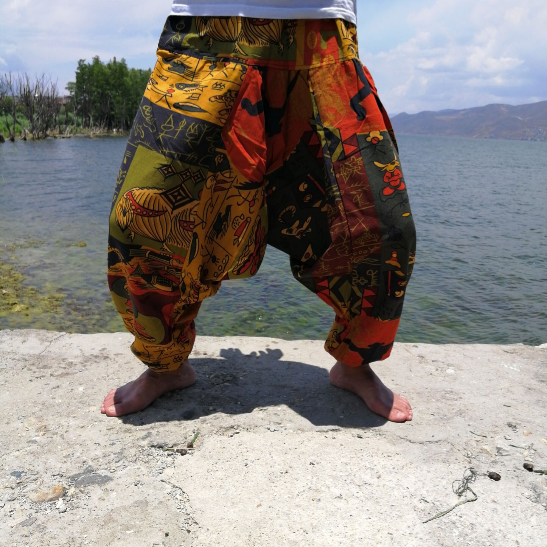 Pantalon Sarouel Thaïlandais — 20 Motifs Authentiques — Taille Unique