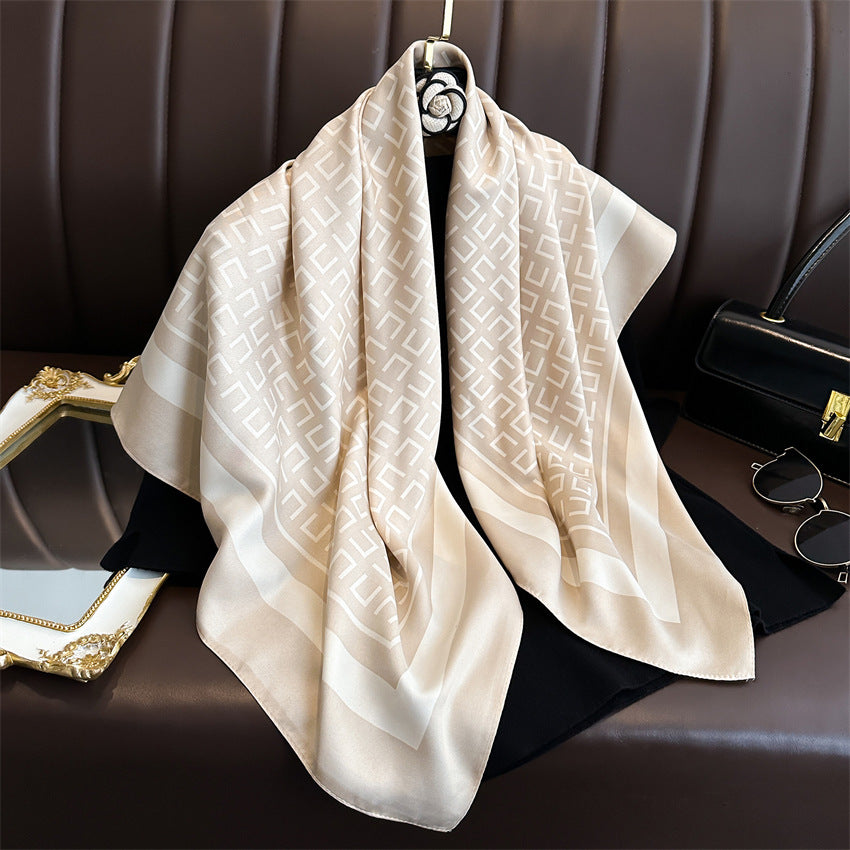 Foulard Carré Imprimé Style Thaï — 90x90cm — Doux, Léger & Élégant