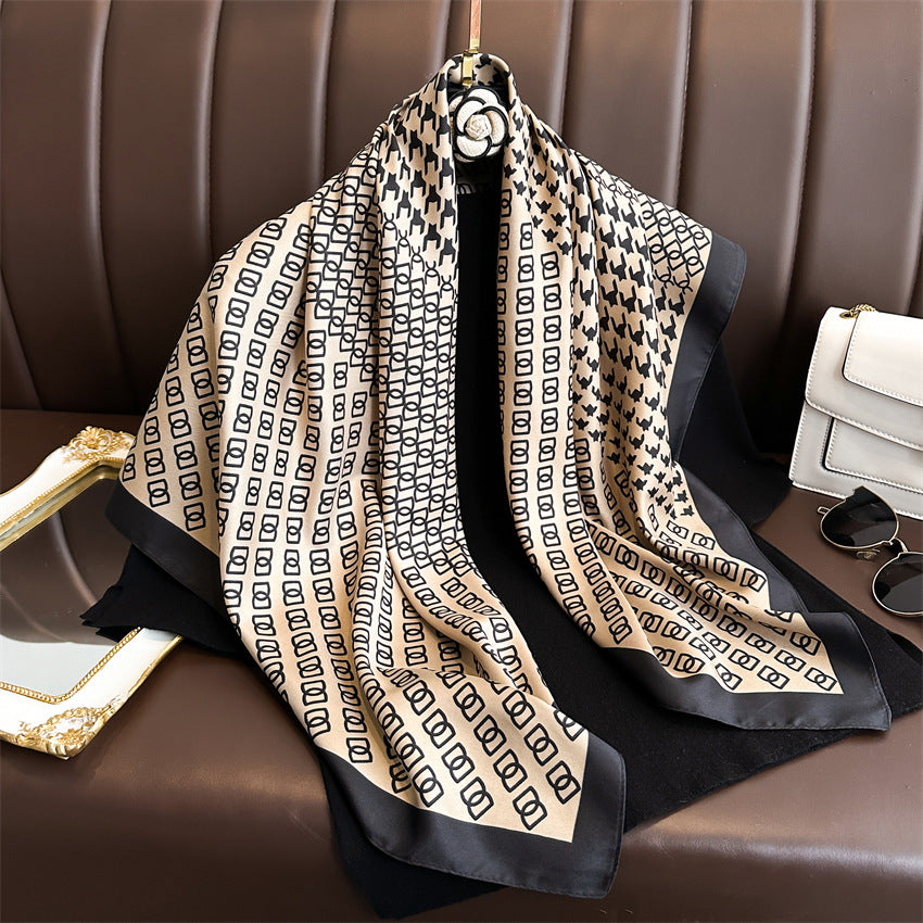 Foulard Carré Imprimé Style Thaï — 90x90cm — Doux, Léger & Élégant