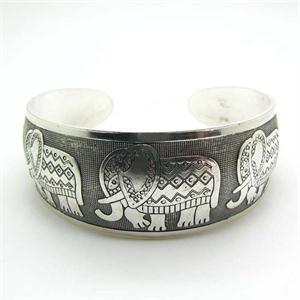 Bracelet Éléphant Thaïlandais — Finition Argentée