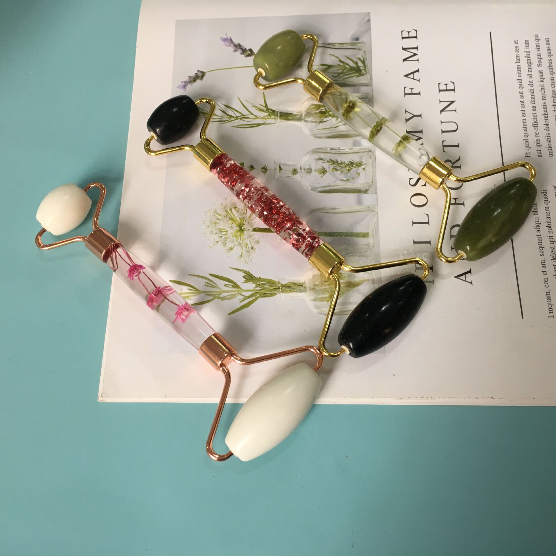 Rouleau Masseur Visage Double Effet Jade — Ritual Beauté Asiatique — 3 Coloris